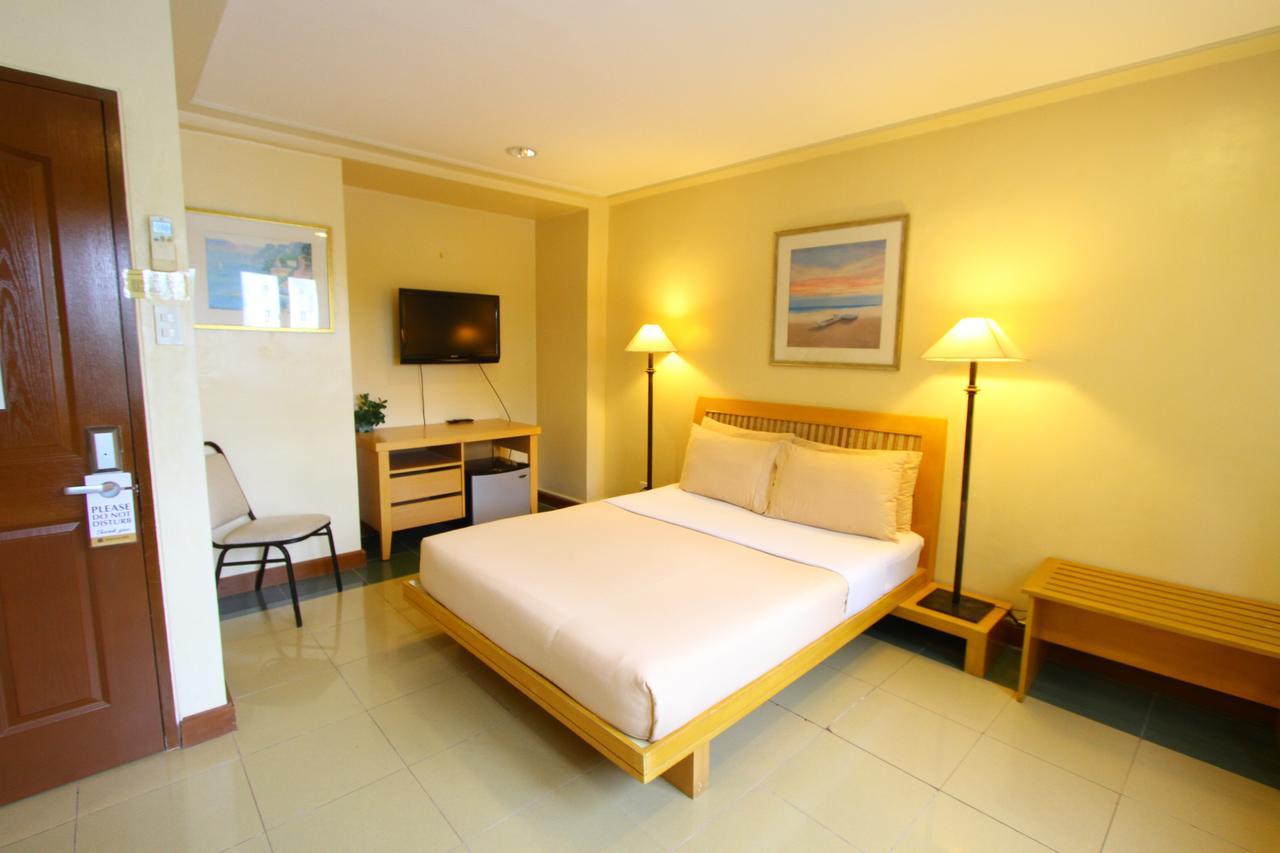 לוס באנוס Trace Suites By Sms Hospitality מראה חיצוני תמונה